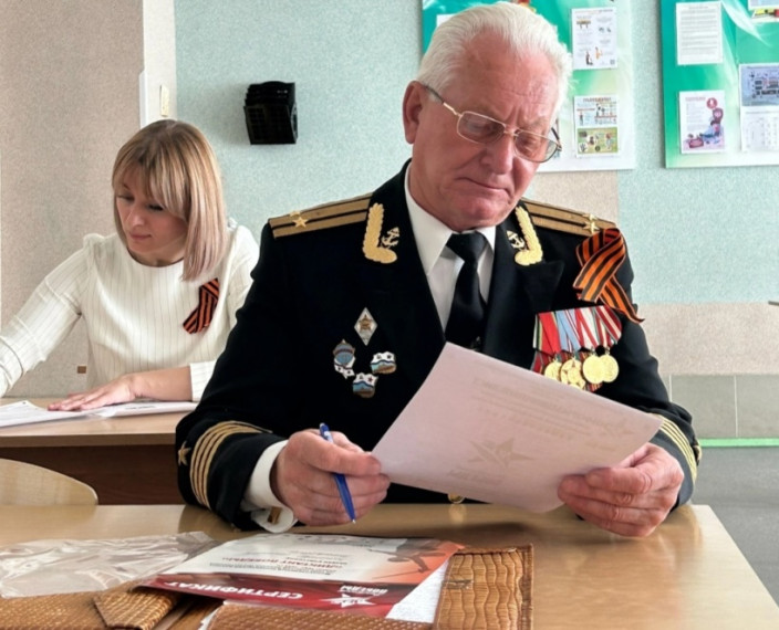 ДИАЛОГИ С ГЕРОЯМИ.